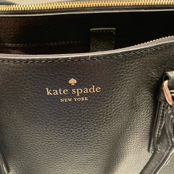 Barely used AUTHENTIC Kate Spade Black Leather Shoulder Tote - Picture 2 of 6